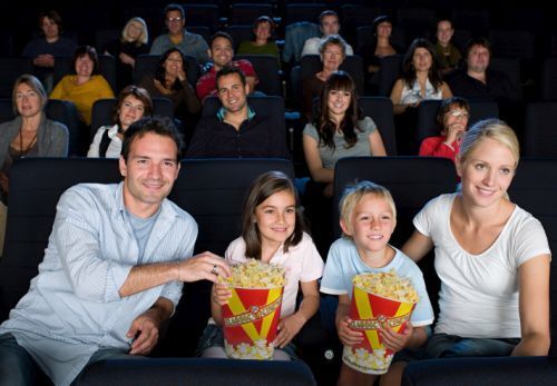 Ia-ti copiii la cinema!