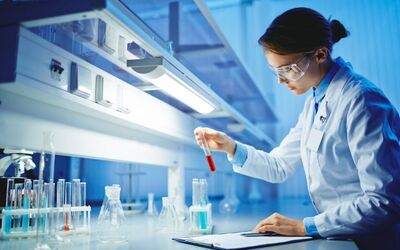 Laboratoare proprii de analize